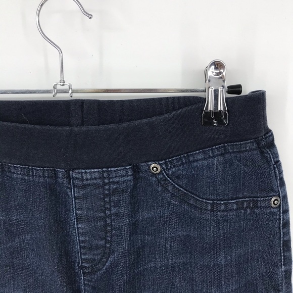 Chico’s Platinum Pull On Skinny Jegging Size 2 - Picture 5 of 6